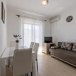 House Krishto