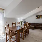 House Krishto Apartamento