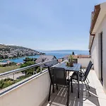 House Krishto Apartamento