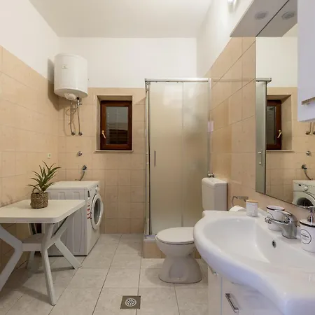 House Krishto Trogir