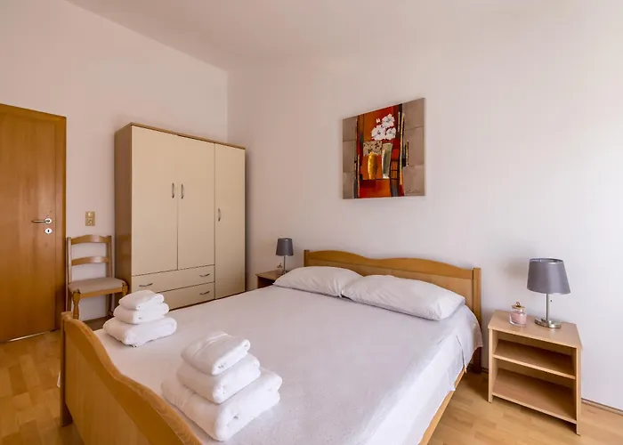 Appartement House Krishto *