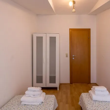 House Krishto Apartment *