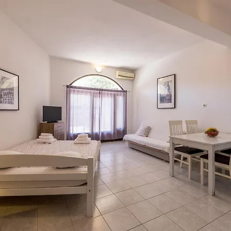House Krishto Apartment *